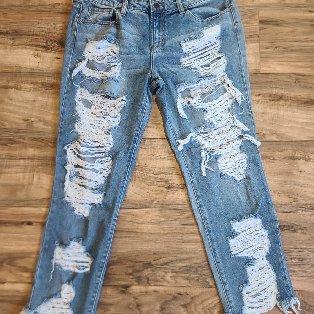 Cello Distressed Light Blue Women's Ripped Skinny Jeans Size 11 *sold* - Picture 2 of 7